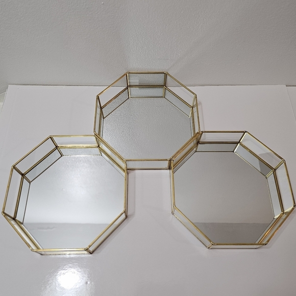 Mirrored Tray - Set of 3 - Picture 6 of 12